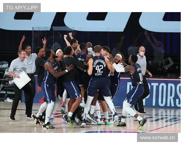 东契奇三双带队击败鹈鹕 勒布朗锡安亮眼 东契奇三双带队击败鹈鹕 勒布朗锡安亮眼